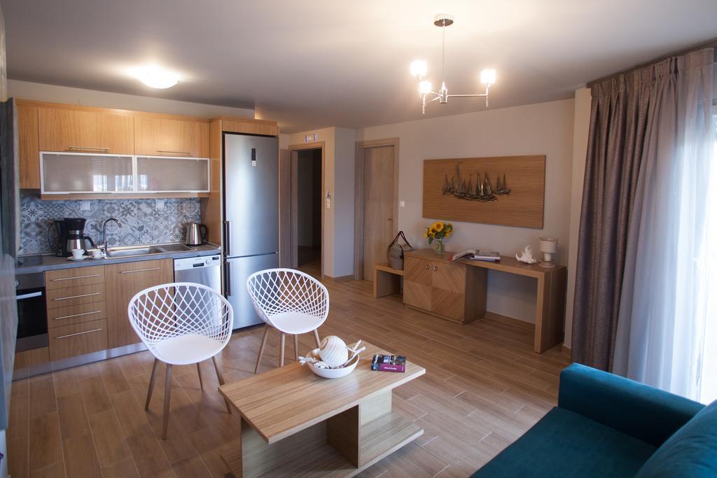 Pallas Luxury Apartments أمولياني المظهر الخارجي الصورة